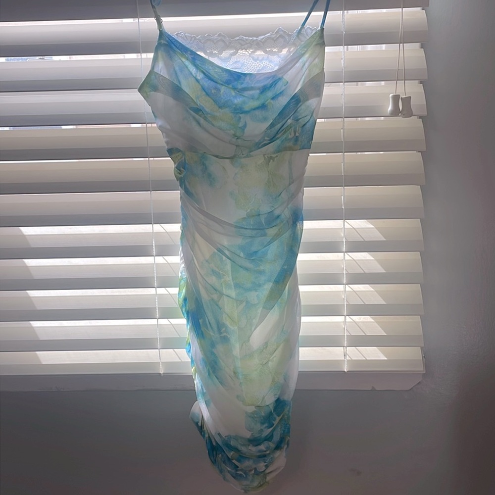 Scrunched Fashionova Dress